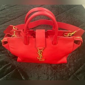 Yves Saint Laurent (YSL) Downtown Cabas w/ shoulder strap - Red - Gently Used